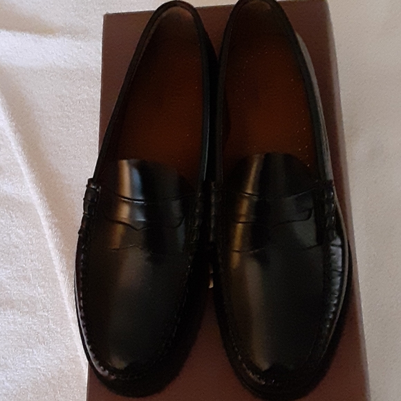 Mens Dress Shoes - Picture 2 of 2